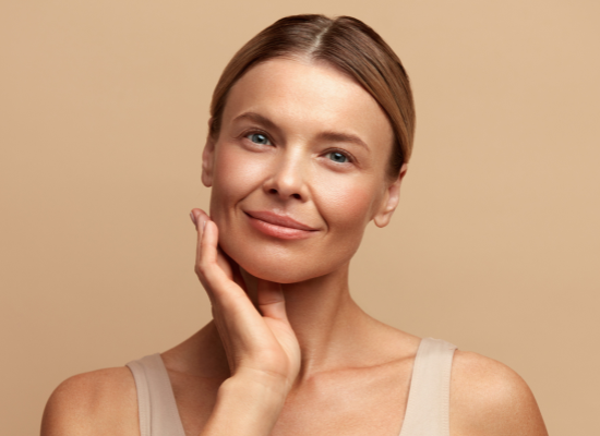 Exosomen & PDRN: De nieuwe pijlers van anti-veroudering in esthetische dermatologie