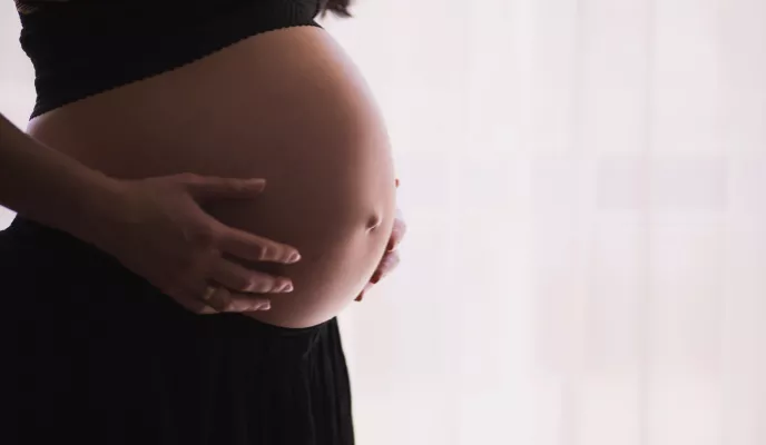 What are the latest skincare trends for pregnant women?